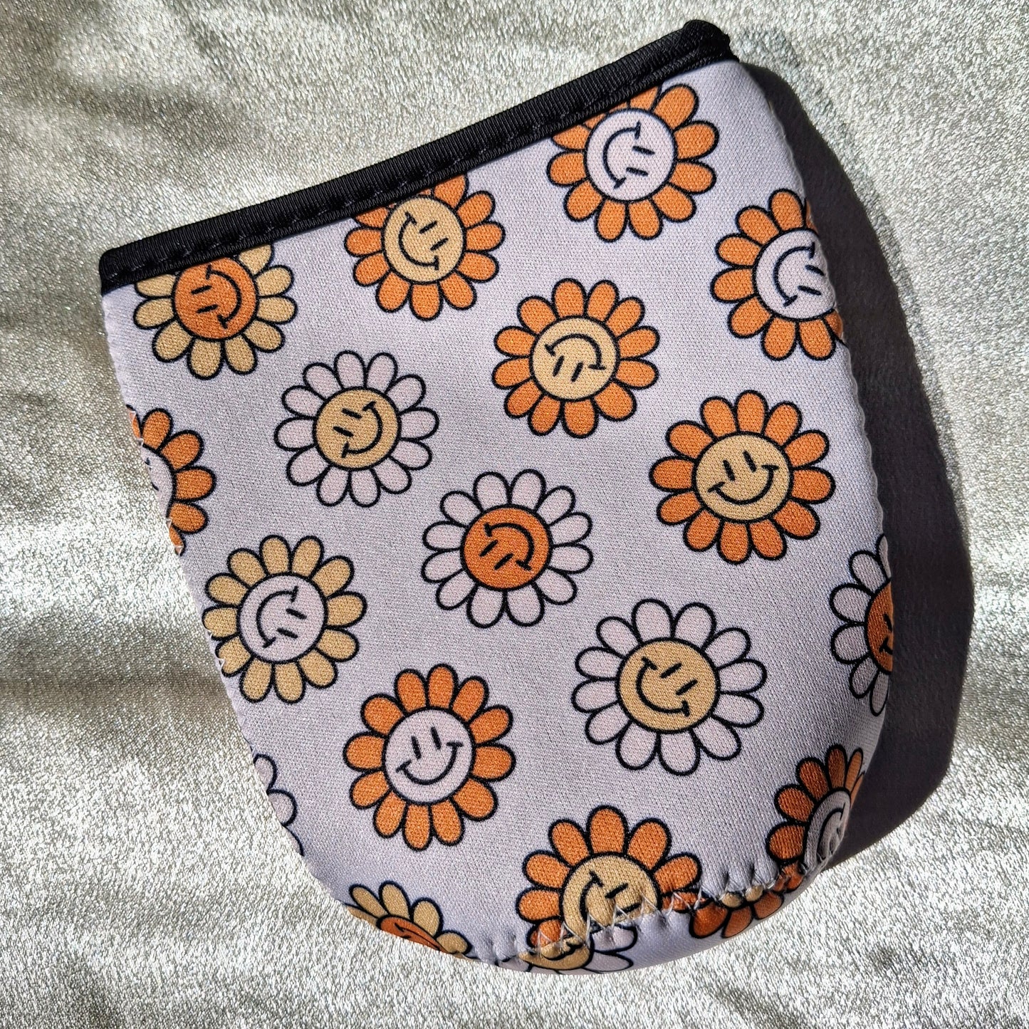 SMILEY FLOWERS CUP SLEEVE