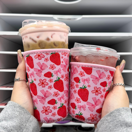 STRAWBERRY COQUETTE COFFEE SLEEVE